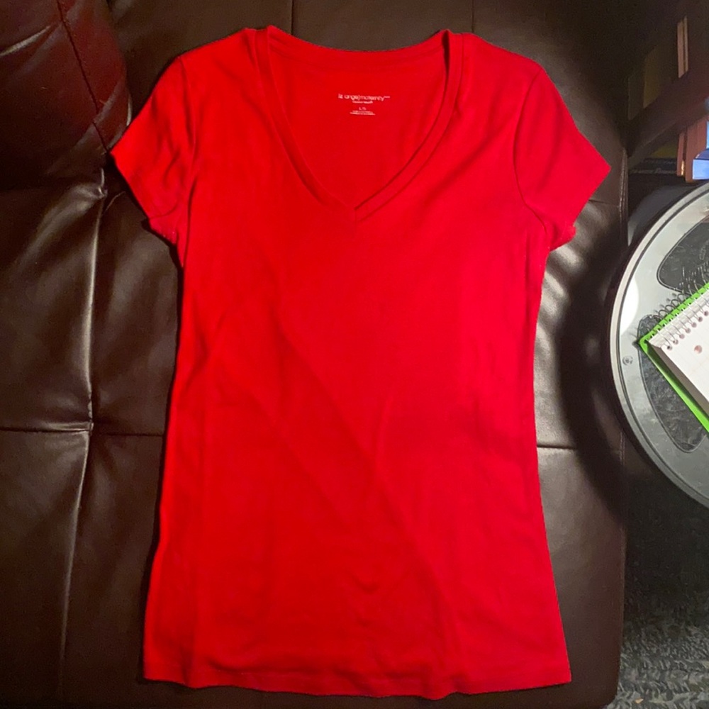 Liz Lange Maternity tee